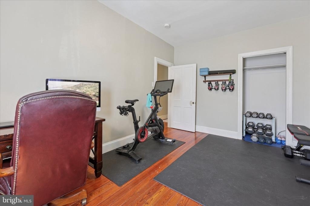 466 Conarroe Street - Photo 17