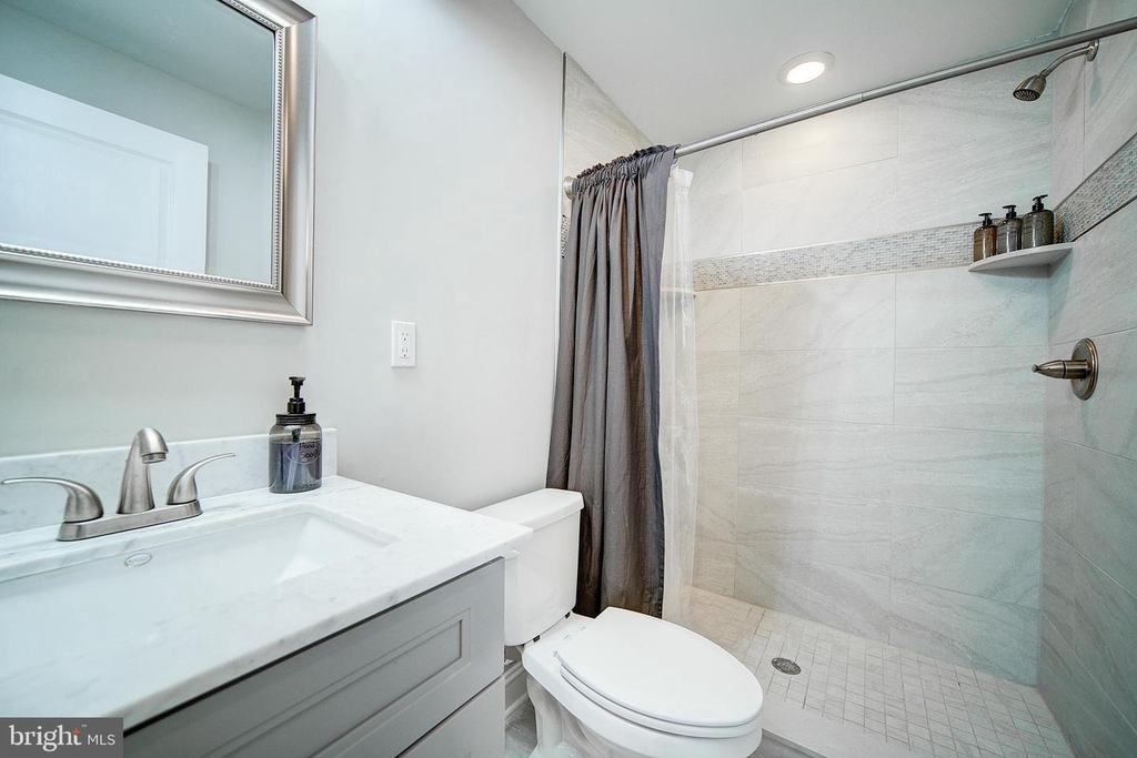 1513 S Lambert Street - Photo 19
