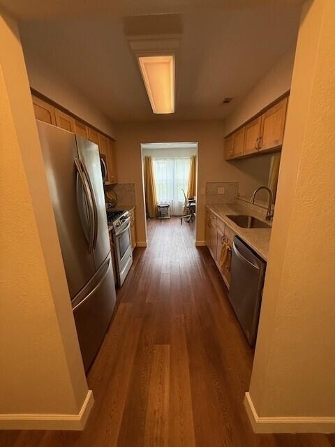 111 Fieldcrest Street - Photo 3