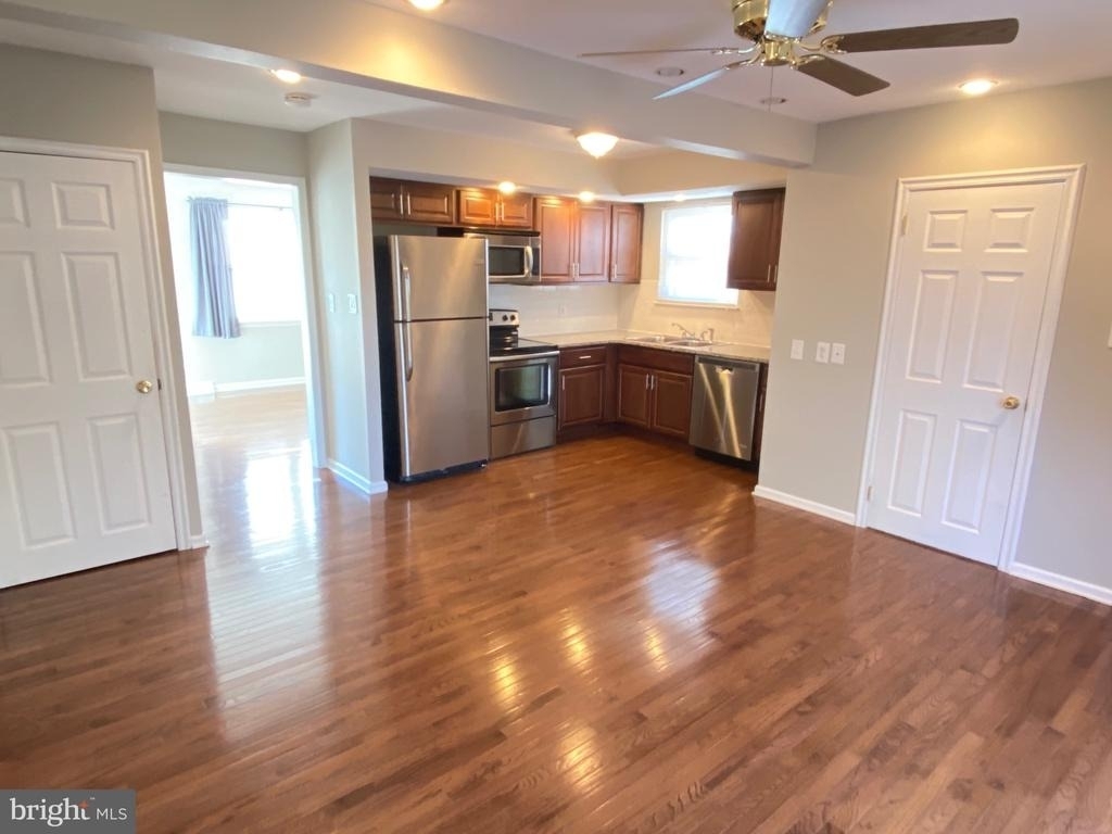 517 Grant Avenue - Photo 0