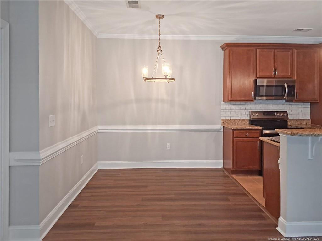1908 Harcourt Circle - Photo 11