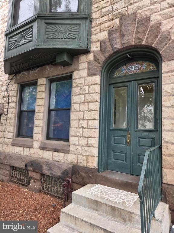 315 N 6th Street - Photo 0