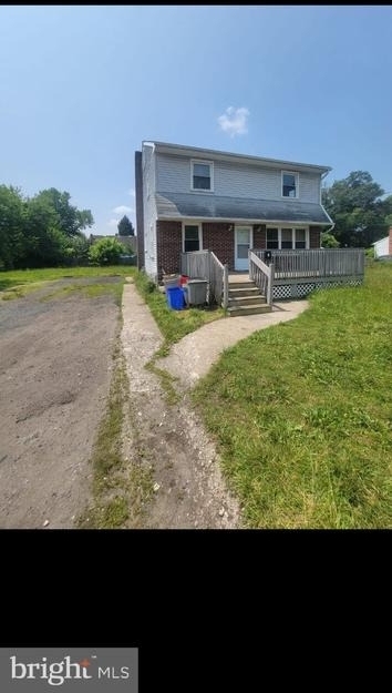 2 W Park Avenue - Photo 2