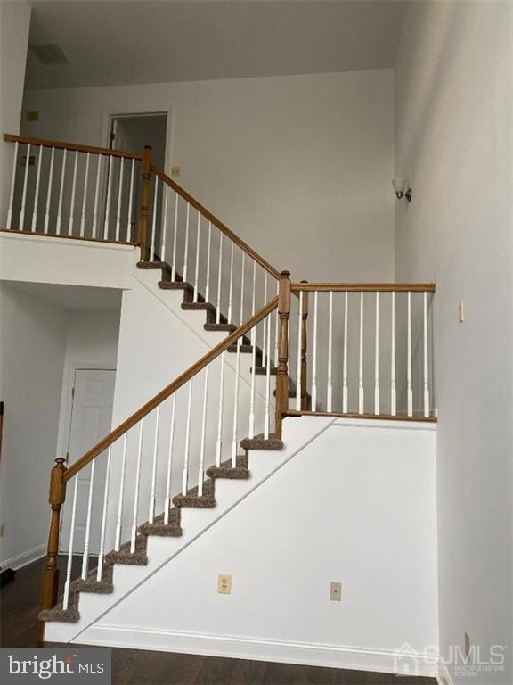 33 Marion Drive - Photo 4