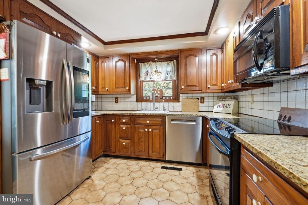 244 Federal City Road - Photo 6
