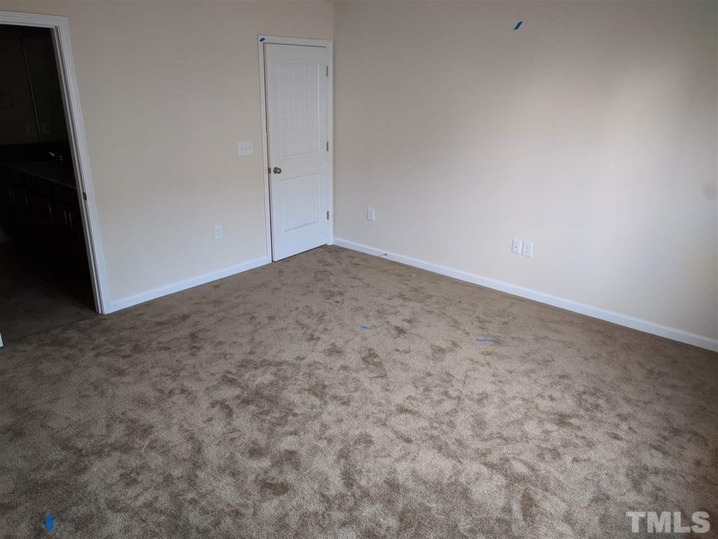 1007 Mirbeck Lane - Photo 12