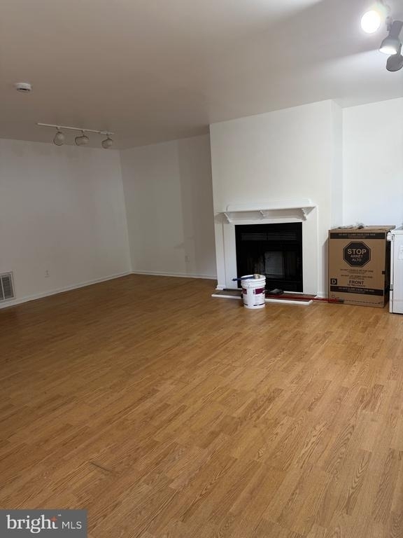 1806 Huntingdon Mews - Photo 2