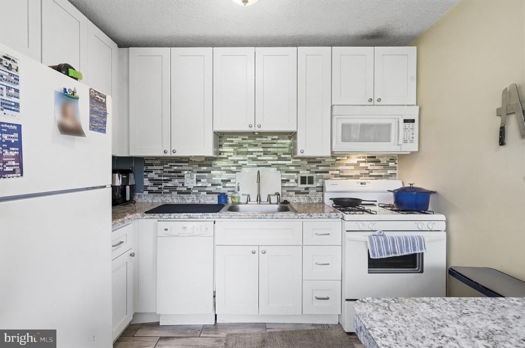 526 Playa Del Sol - Photo 3