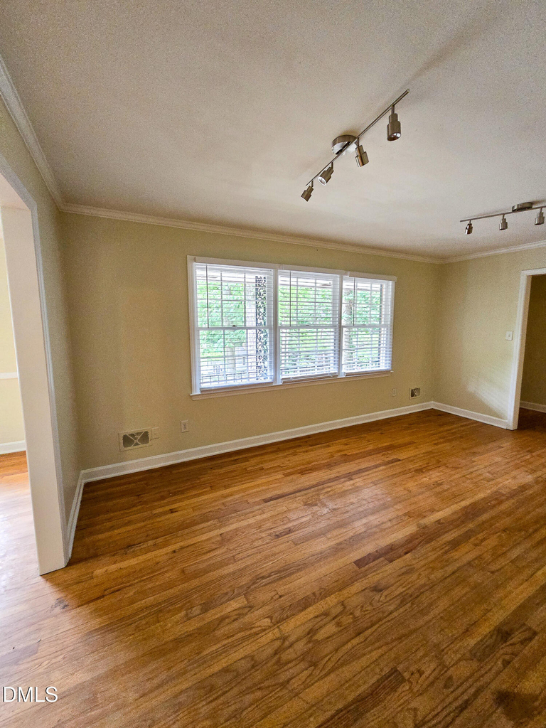 4914 Oak Park Road - Photo 7
