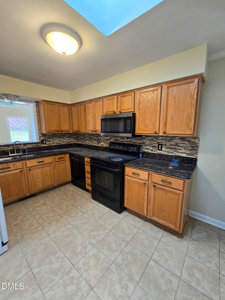 4914 Oak Park Road - Photo 12