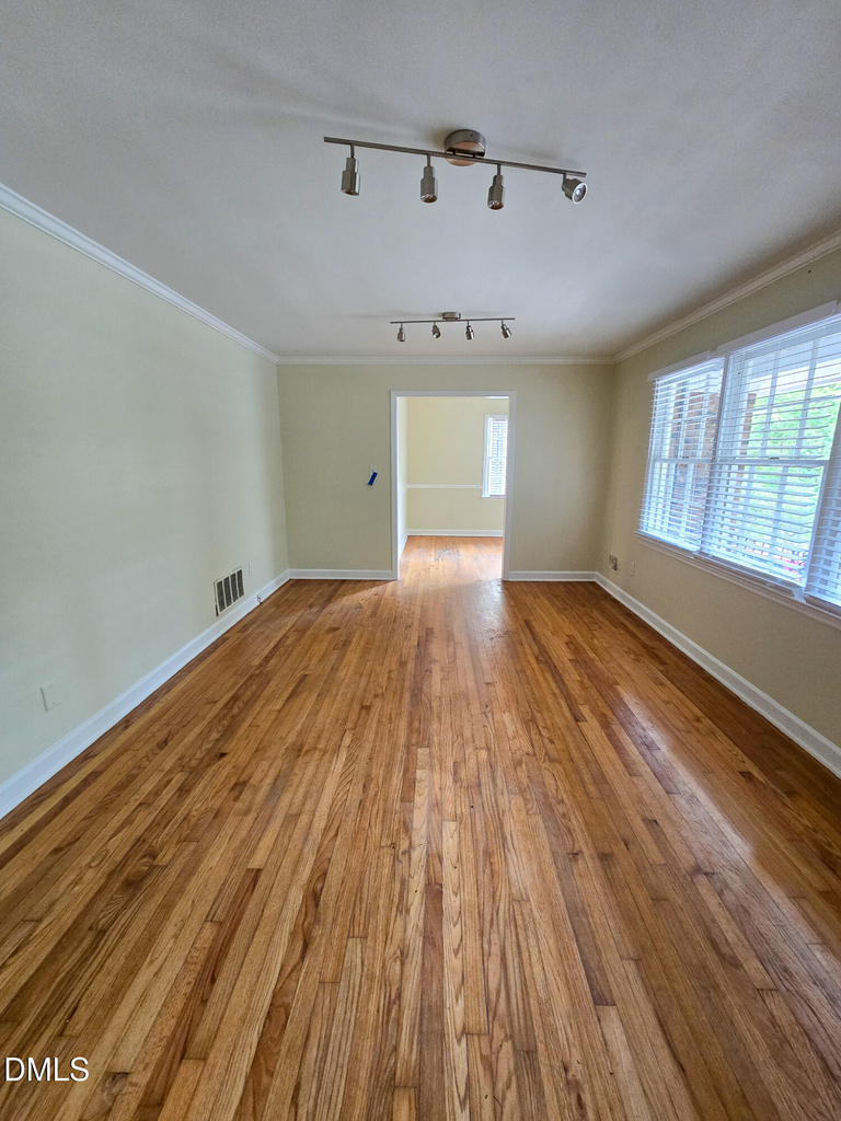 4914 Oak Park Road - Photo 4