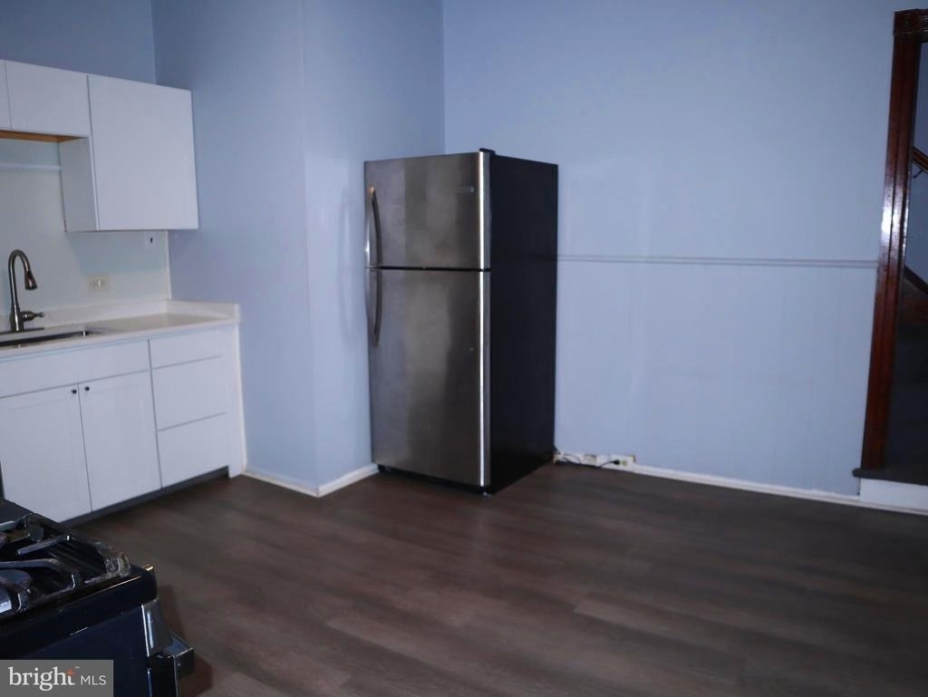 208 Linden Avenue - Photo 4