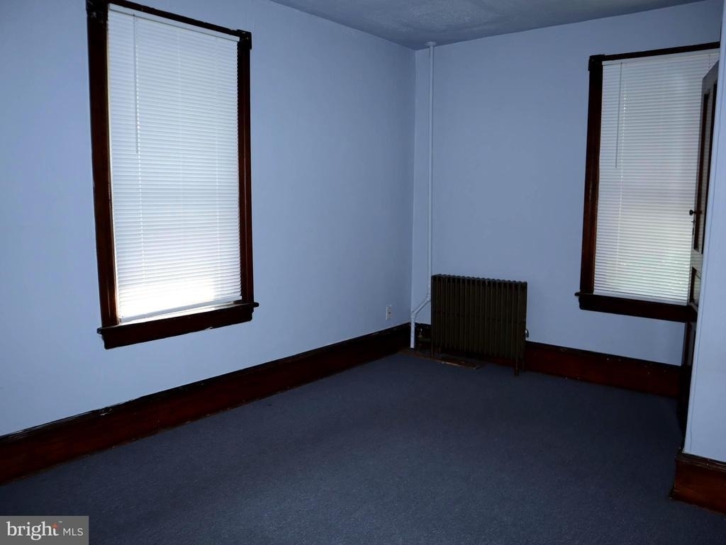 208 Linden Avenue - Photo 5