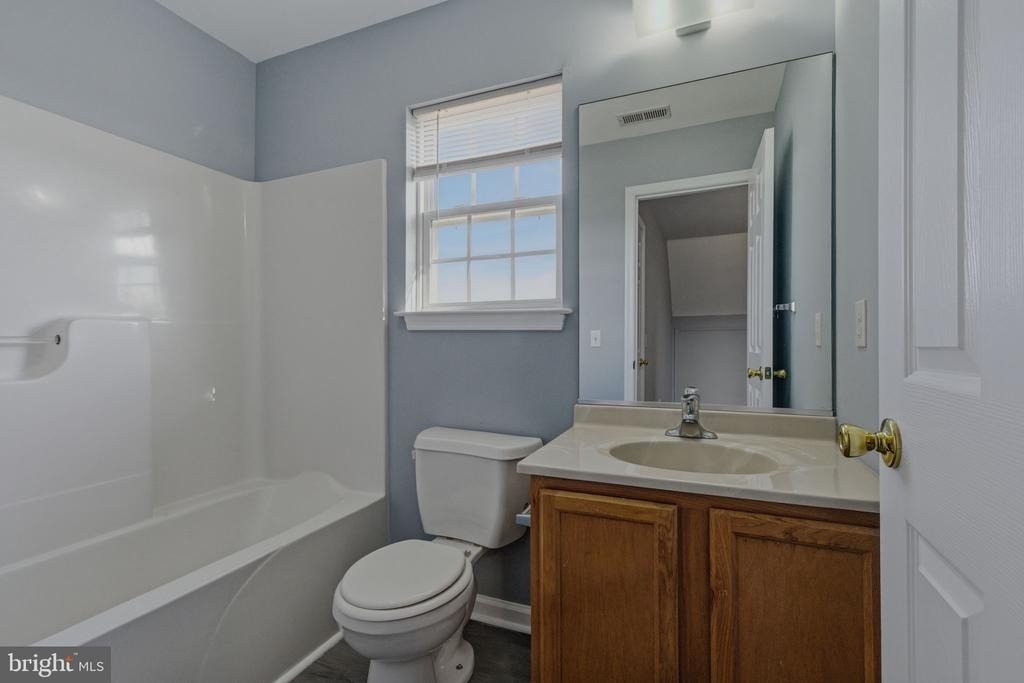 211 N Brown Street - Photo 16