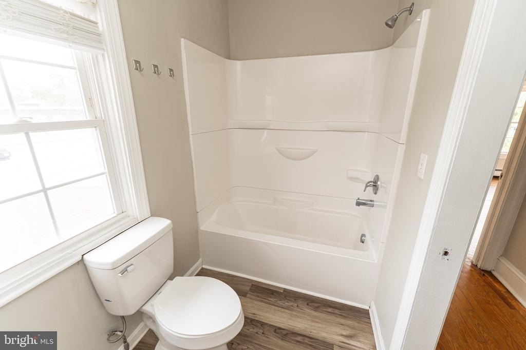 1109 N Division Street - Photo 39