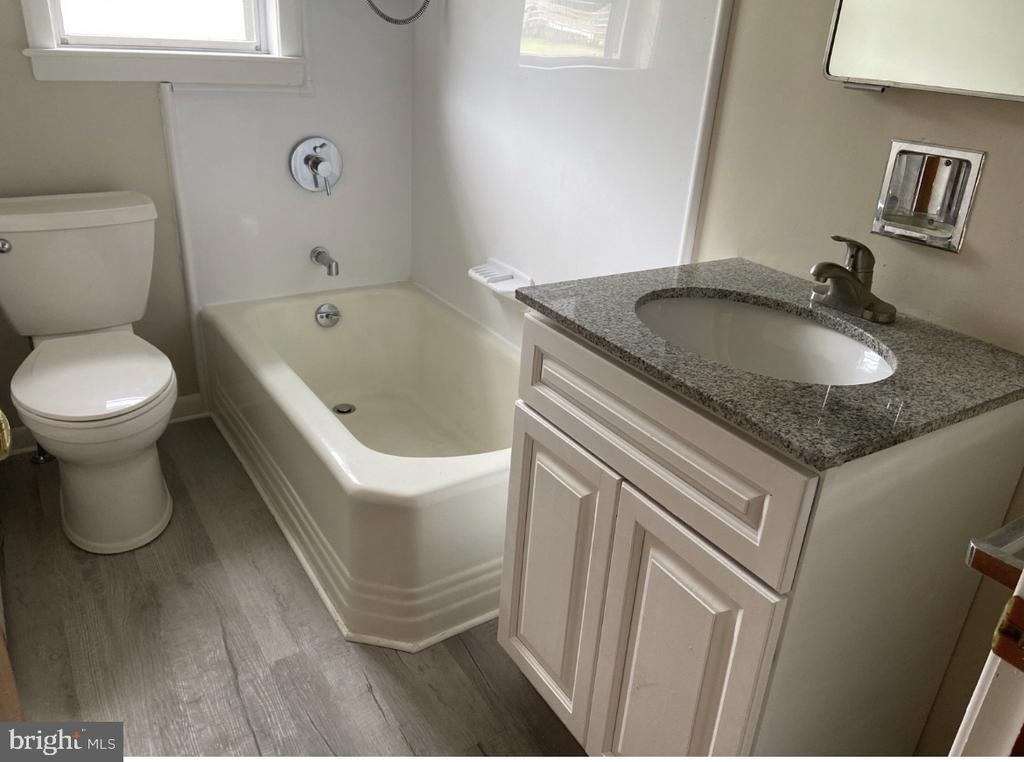 20455 Jefferson Boulevard - Photo 8
