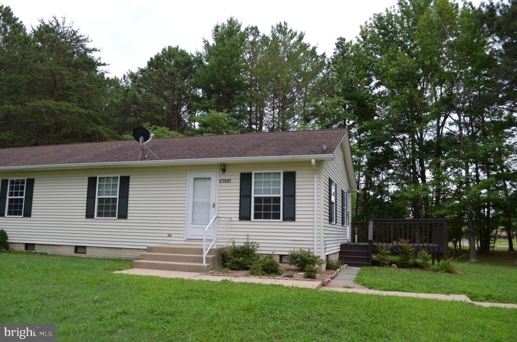 43987 Sandy Bottom Road - Photo 0