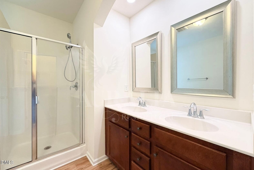 907 Saratoga Drive - Photo 12