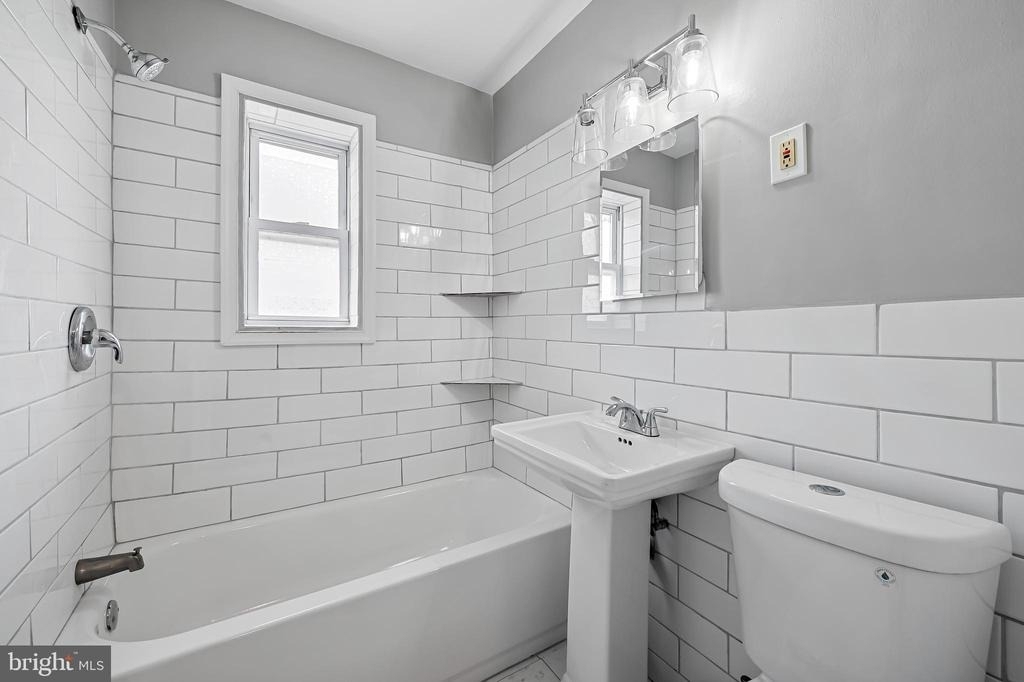 7409 25th Avenue - Photo 19