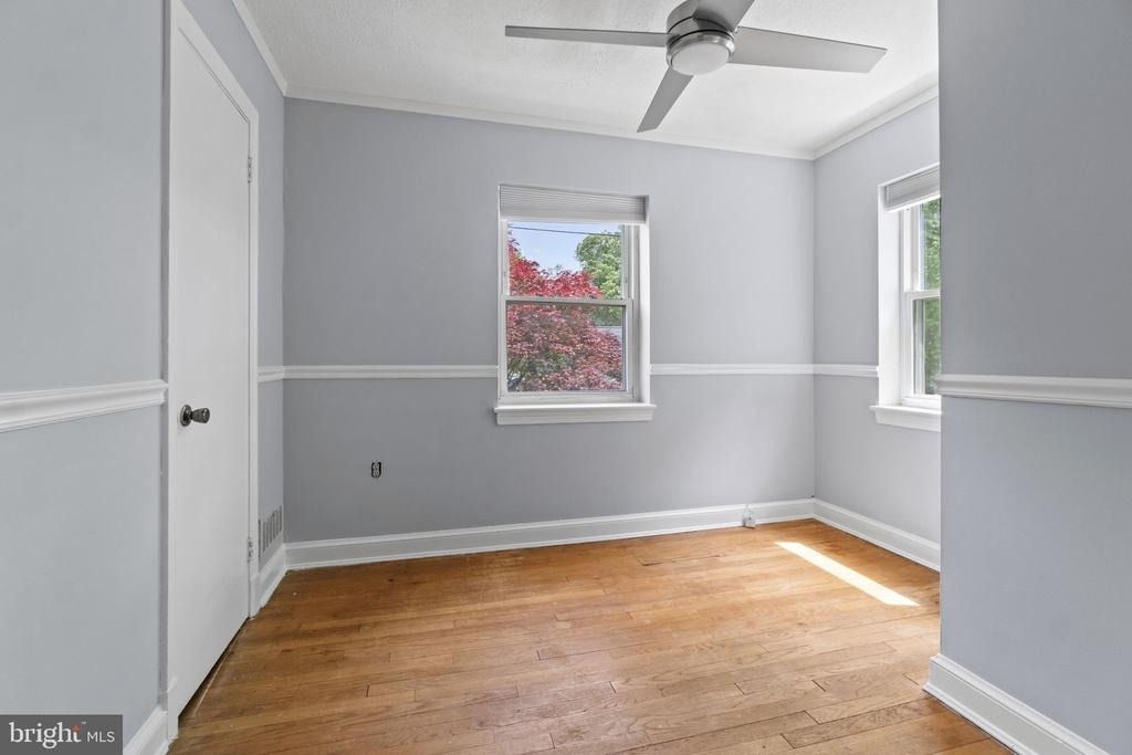 6014 39th Avenue - Photo 13