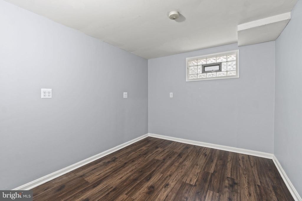 6014 39th Avenue - Photo 16