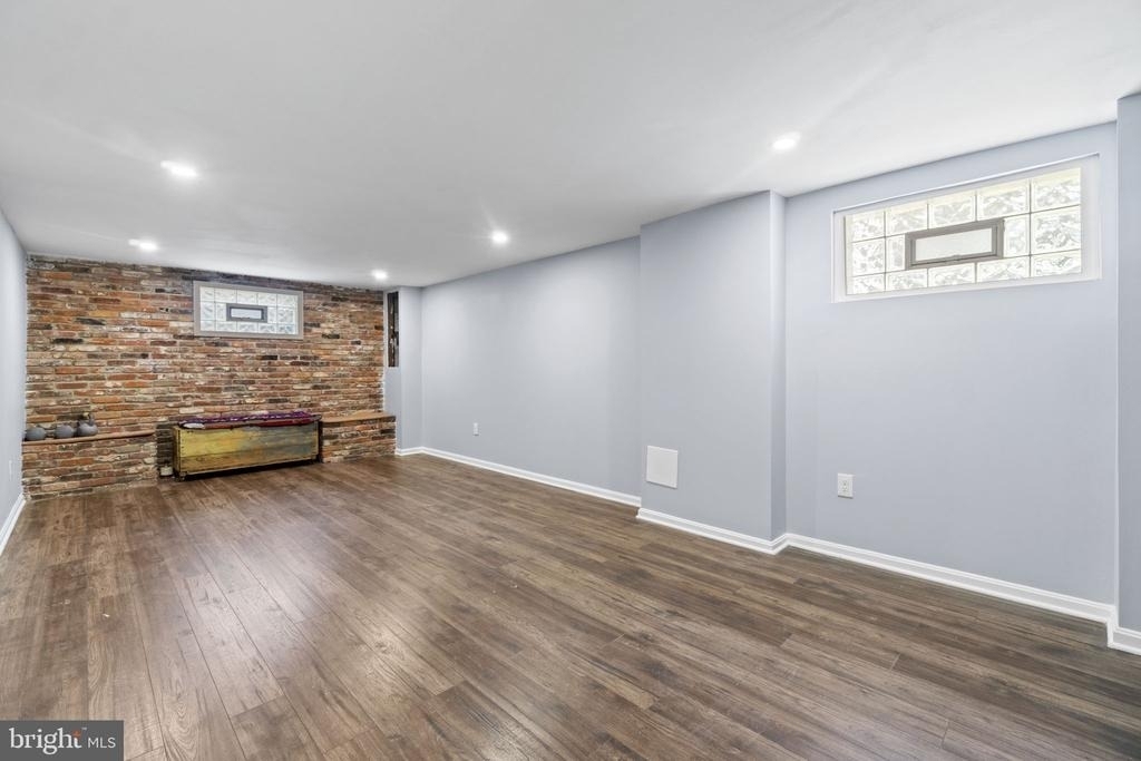 6014 39th Avenue - Photo 15