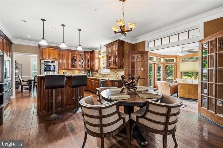12104 Guinevere Place - Photo 10