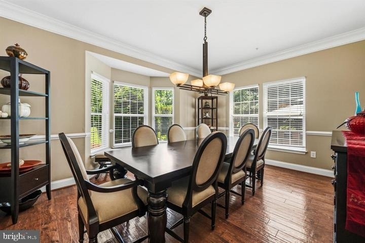 12104 Guinevere Place - Photo 4