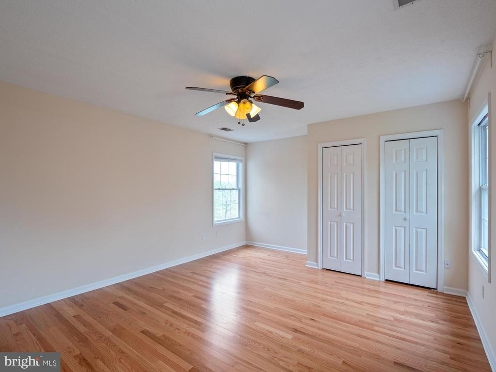 4907 37th Place - Photo 34