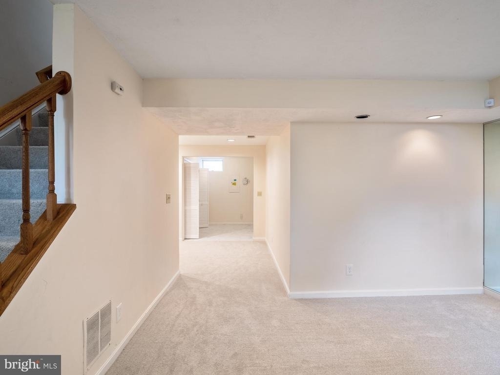 4907 37th Place - Photo 25