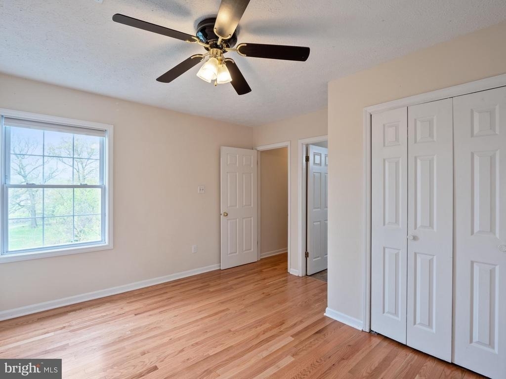 4907 37th Place - Photo 38
