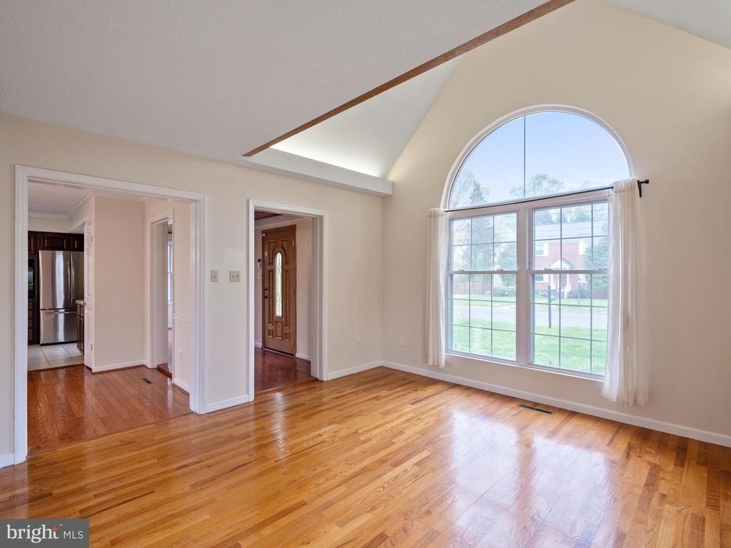 4907 37th Place - Photo 22