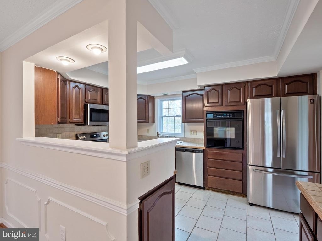 4907 37th Place - Photo 11