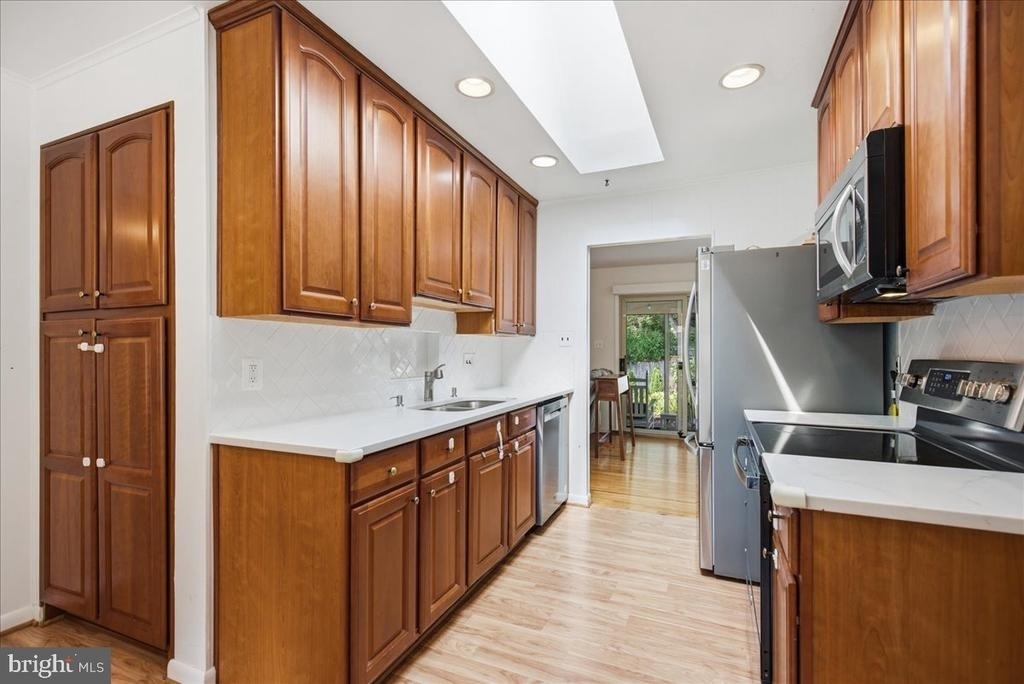 16300 Dahl Road - Photo 3