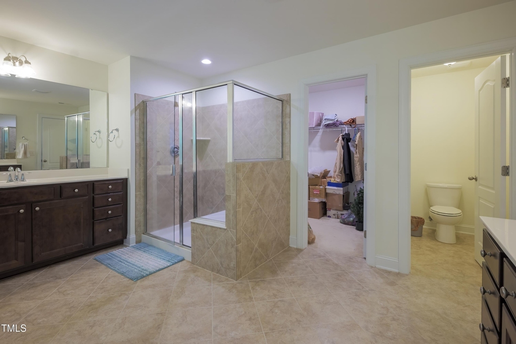 411 Alamosa Place - Photo 21