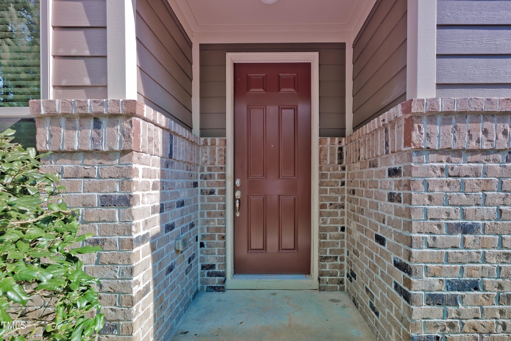 411 Alamosa Place - Photo 75
