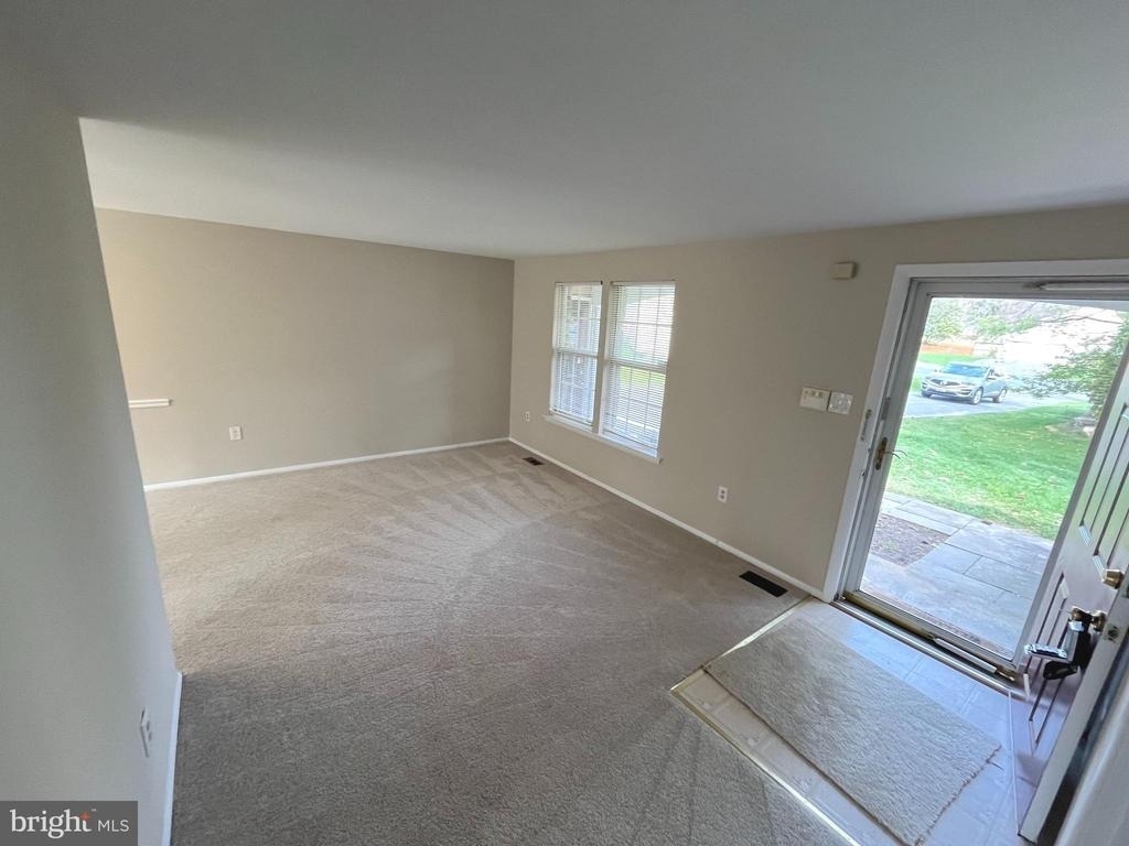 15705 Anamosa Drive - Photo 1