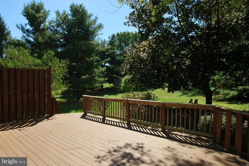 15705 Anamosa Drive - Photo 26