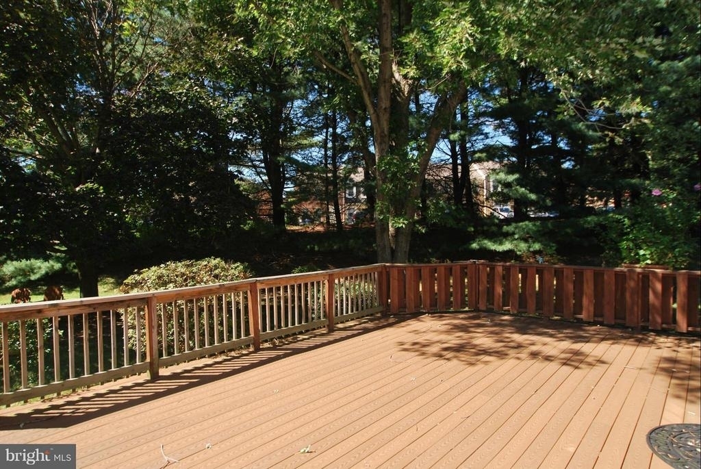 15705 Anamosa Drive - Photo 24