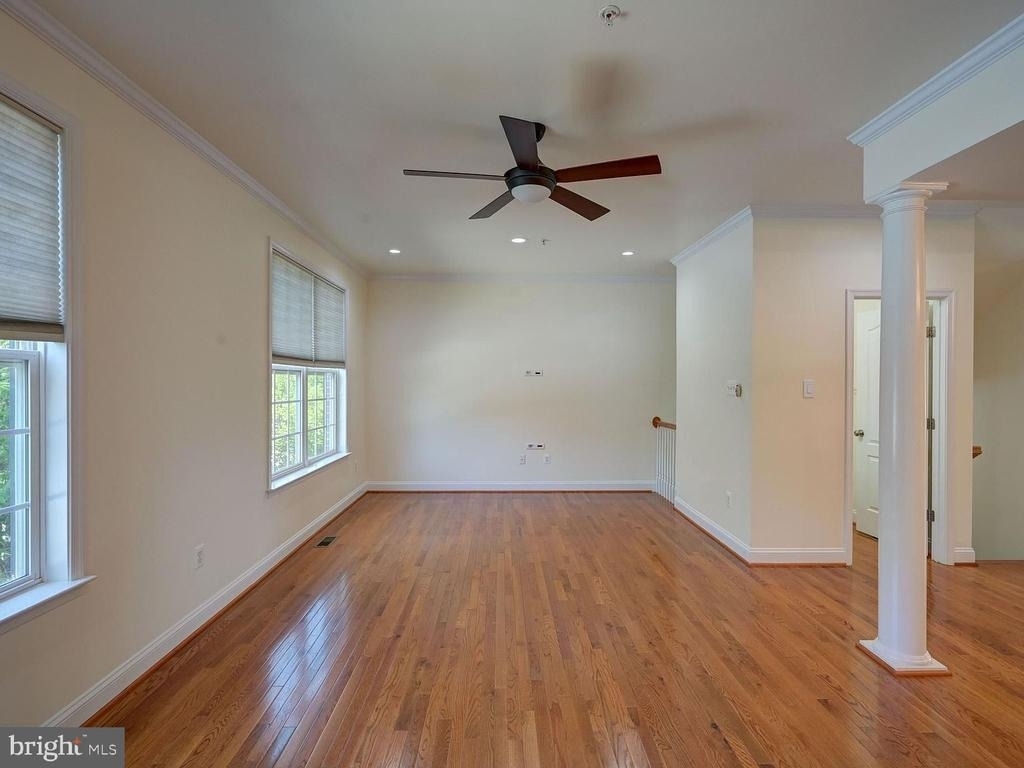 9722 June Flowers Way - Photo 4