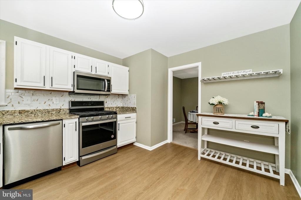 8409 Woodward Street - Photo 12