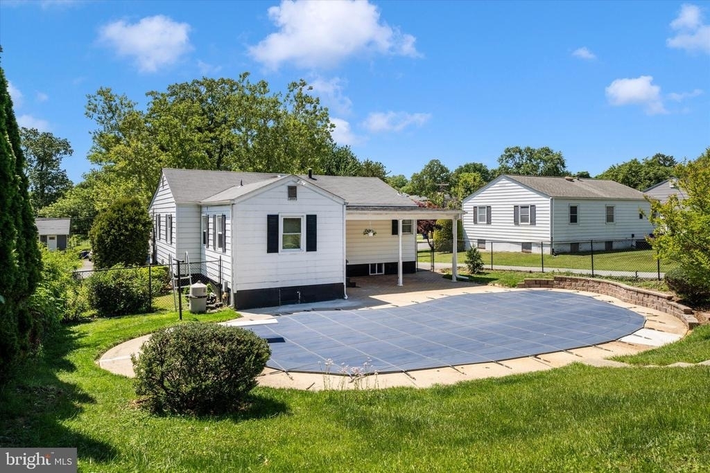 8409 Woodward Street - Photo 41