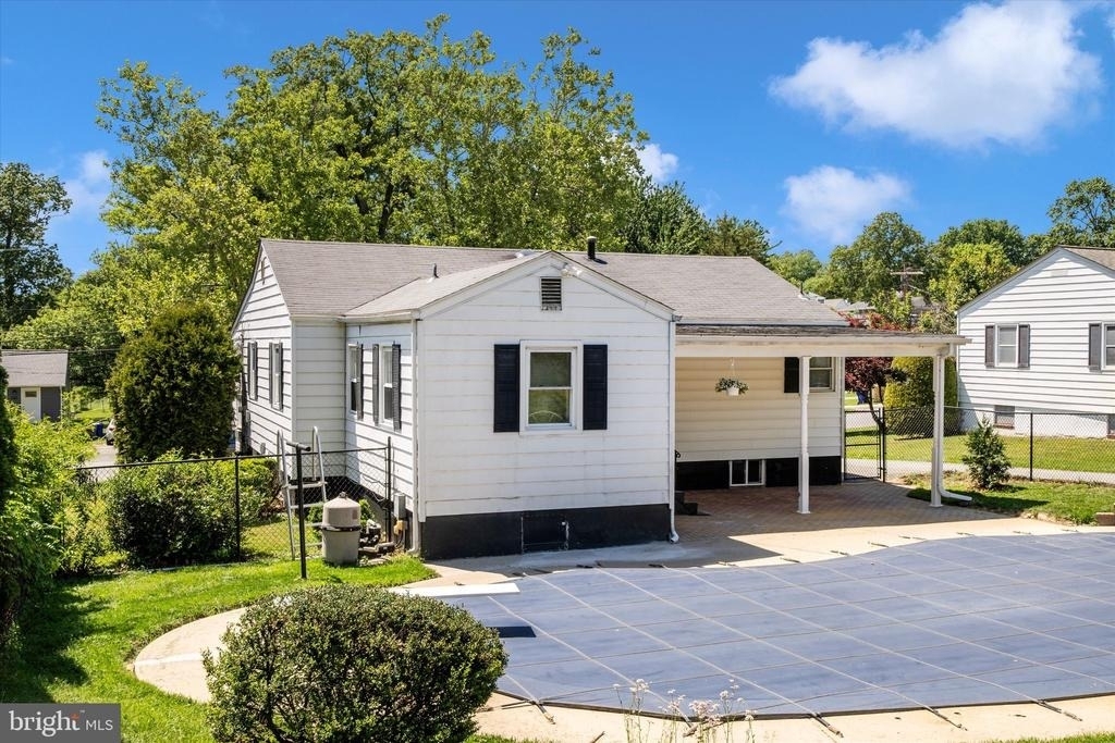8409 Woodward Street - Photo 42