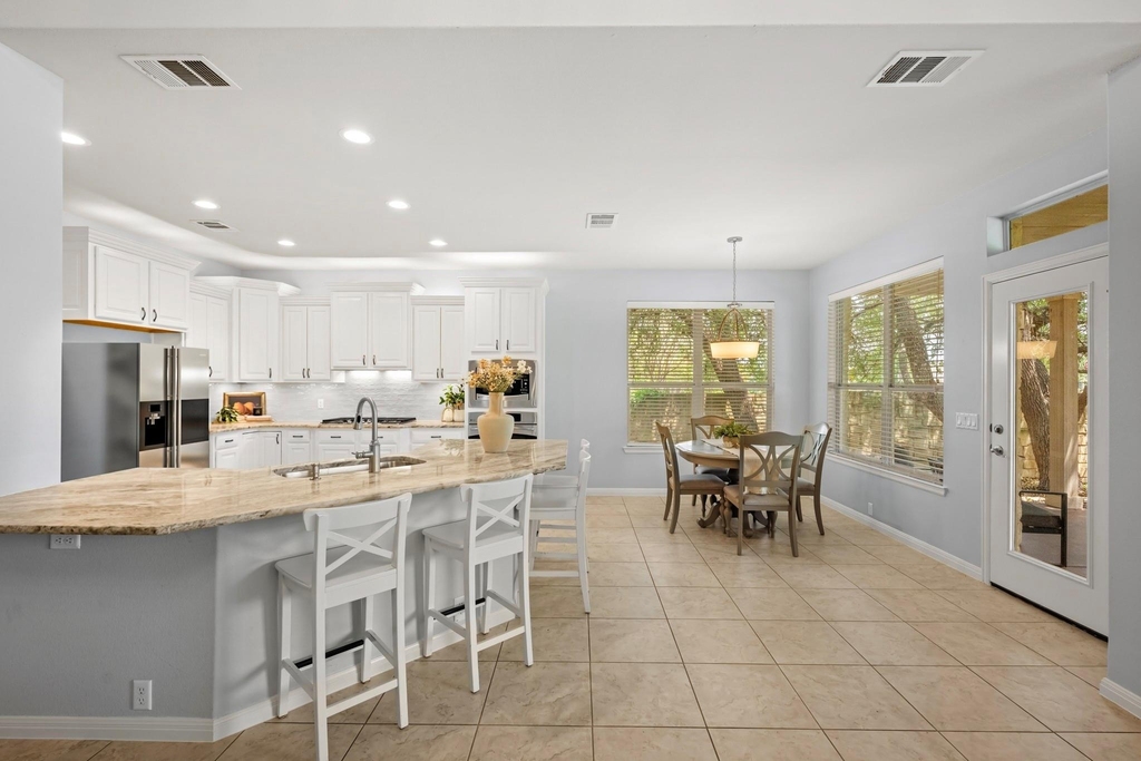 1023 Grassy Field Rd - Photo 9
