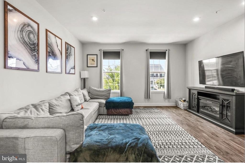 6636 Ballenger Run Boulevard - Photo 4