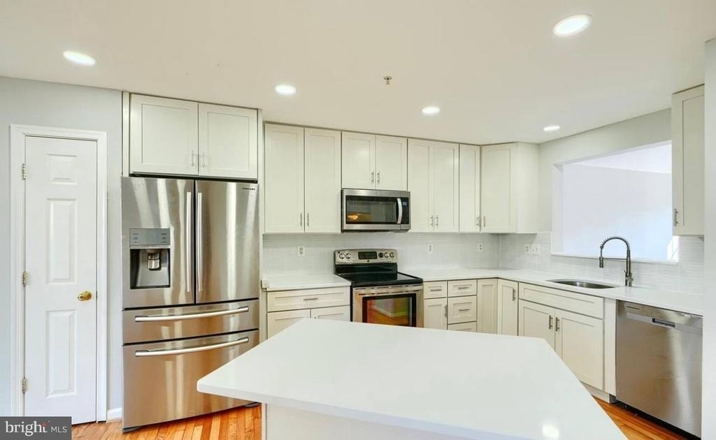 9863 Decatur Road - Photo 17