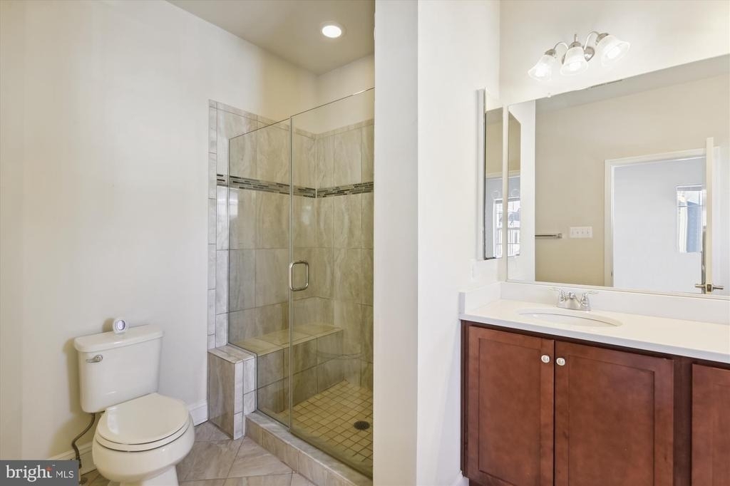 67 Linden Place - Photo 13