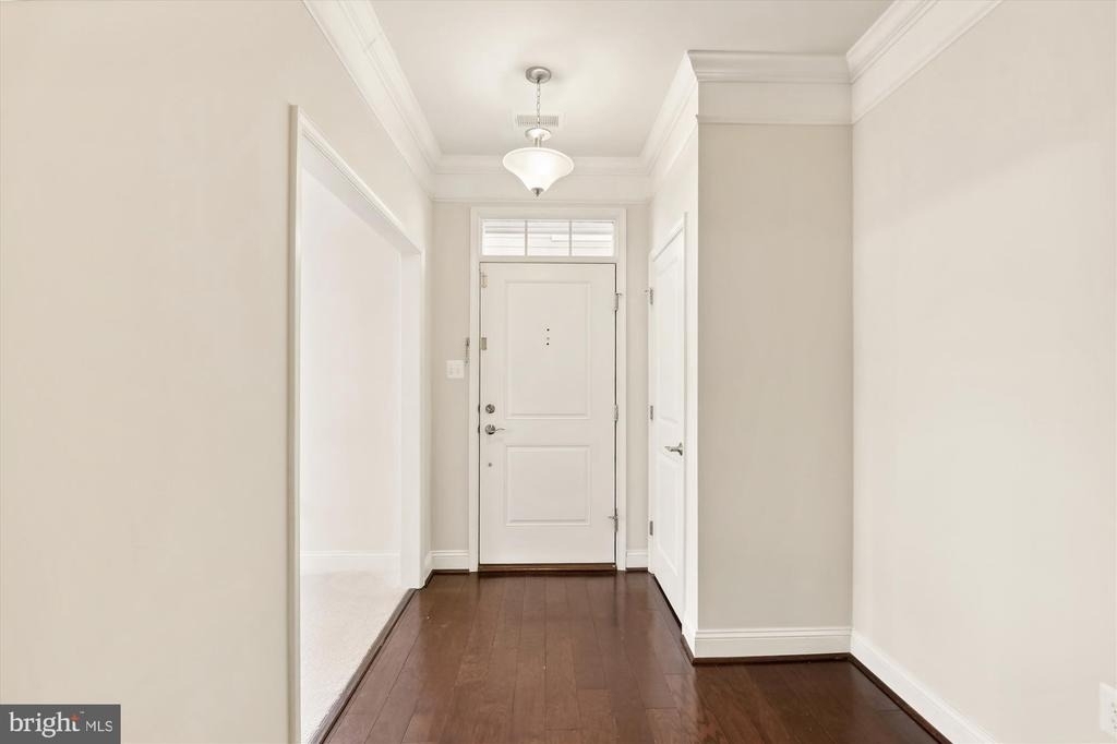 67 Linden Place - Photo 9