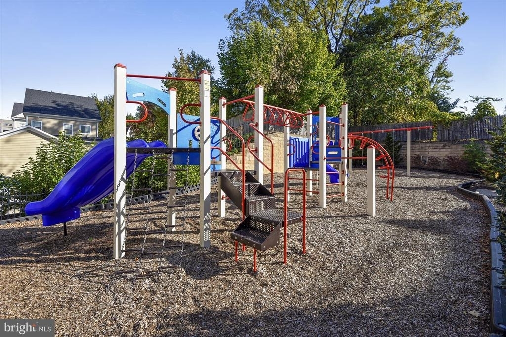 67 Linden Place - Photo 25