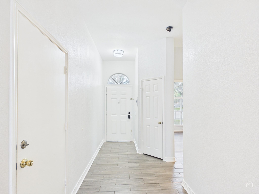 7400 Crepe Myrtle Dr - Photo 2